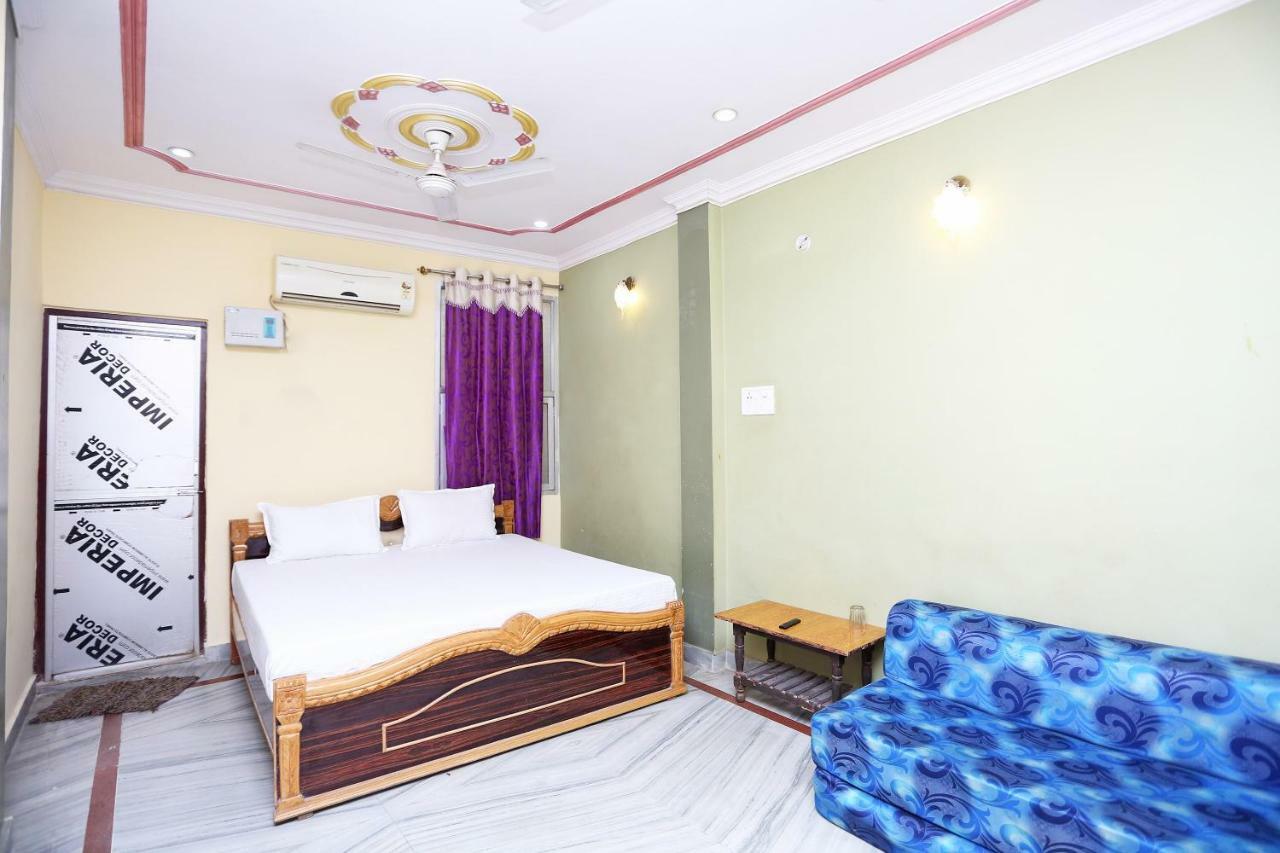 Spot On 45585 Hotel Aakash Ganga 바라나시 외부 사진